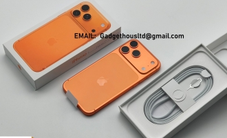 Apple iPhone 17 Pro Max 256GB = 770 EUR,  iPhone 17 Pro 256GB = 680 EUR,  iPhone Air 256GB = 580EUR,  iPhone 17  256GB = 500 EUR