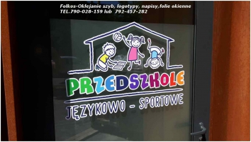 Oznaczenia na szyby, witryny, drzwi.... oznaczenia zapobiegające wpadaniu na szyby Warszawa Folkos folie okienne oklejanie