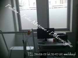 Oklejanie  okna w łazience - folia zapewniająca prywatność , Nie zaciemnia pomieszczenia Warszawa - Folie na okna łazienkowe